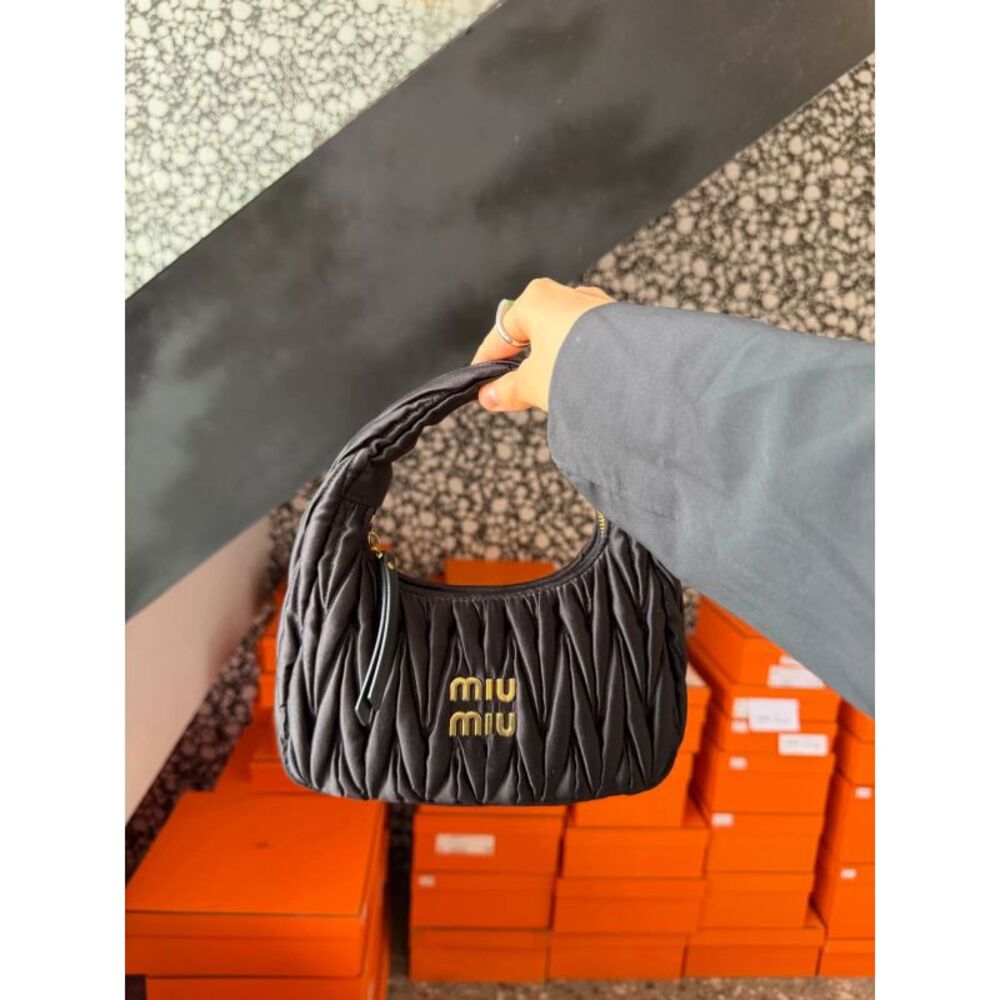 Miu Miu Women Pre-Loved Bag Very Good Condition